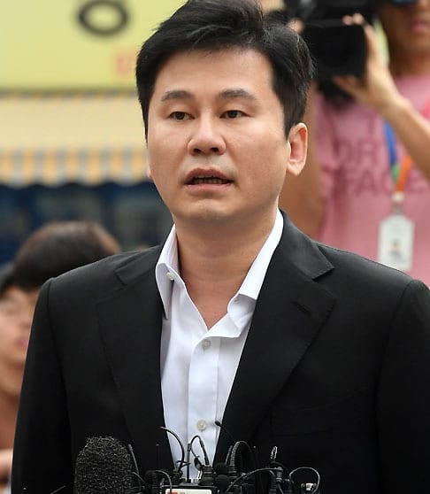 Yang Hyun Suk Fined 15 Million KRW on Charges of Overseas Gambling - 47