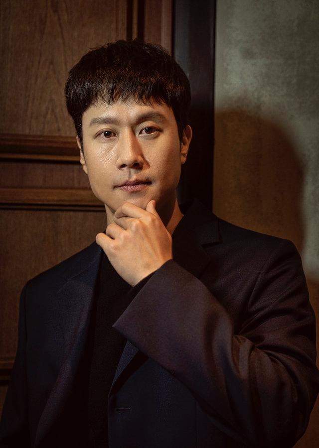 Jung Woo in Talks to Take the Lead in New Netflix Series Directed by    Love Alarm 2    Director - 30