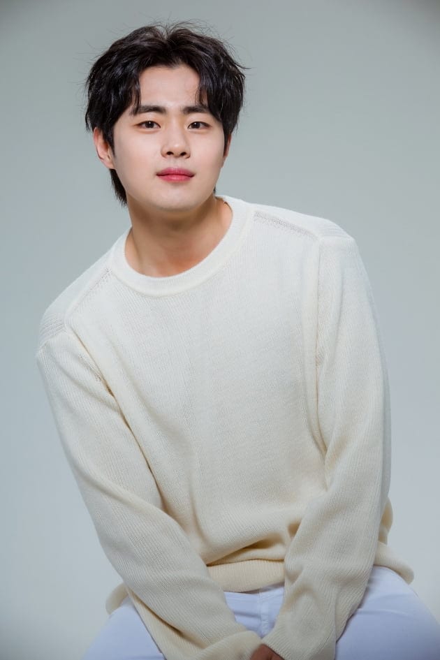  The Uncanny Counter  Actor Jo Byung Gyu Requests Police Investigation Against Allegations of Being a School Bully - 61