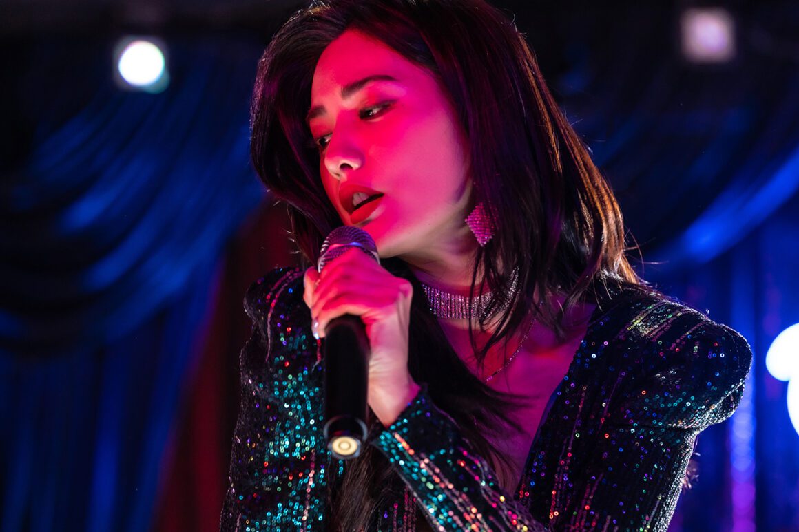 4 Korean Stars Who Got Totally Naked on Camera: Song Kang, Lim Ji Yeon