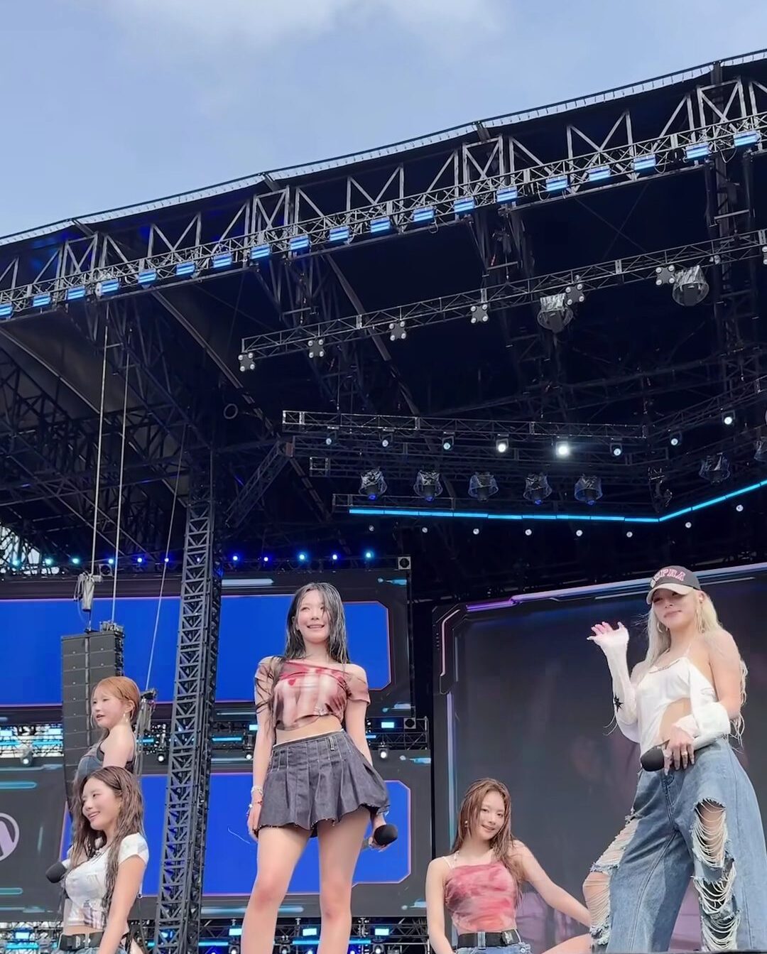 waterbomb Fromis_9