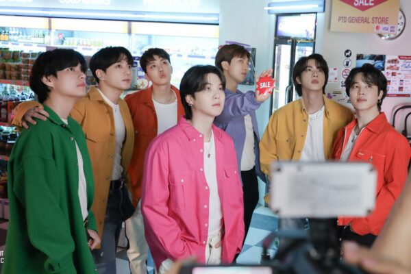BTS Private Flight Details Sold by Airline Worker, Prosecutors Take Over Case