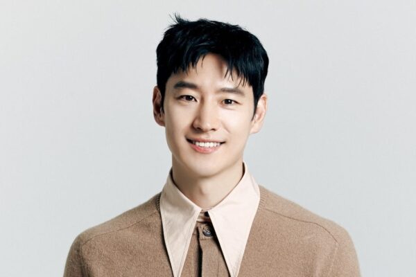 Lee Je Hoon Addresses ‘The Second Signal’ Delay and Cho Jin Woong’s Exit