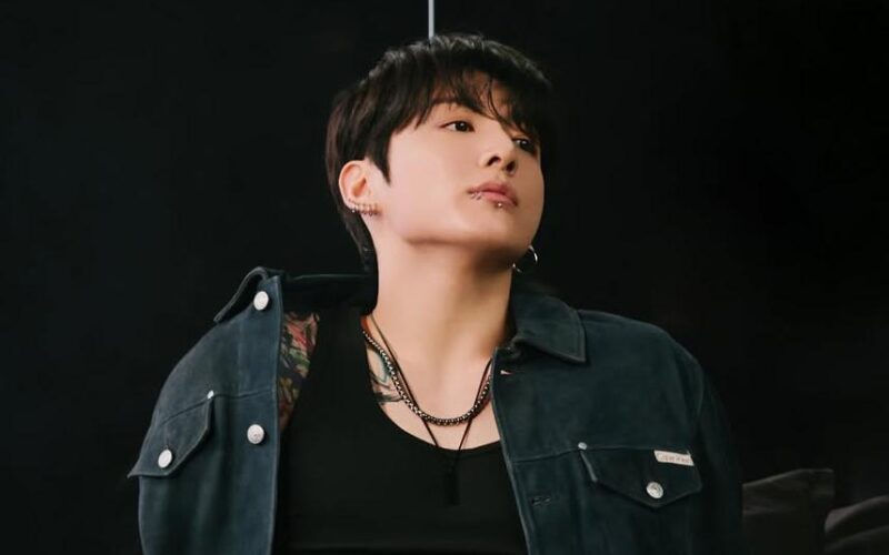 bts jungkook stalking