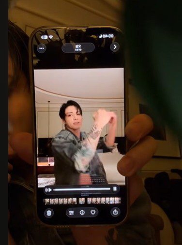 jungkook Weverse live