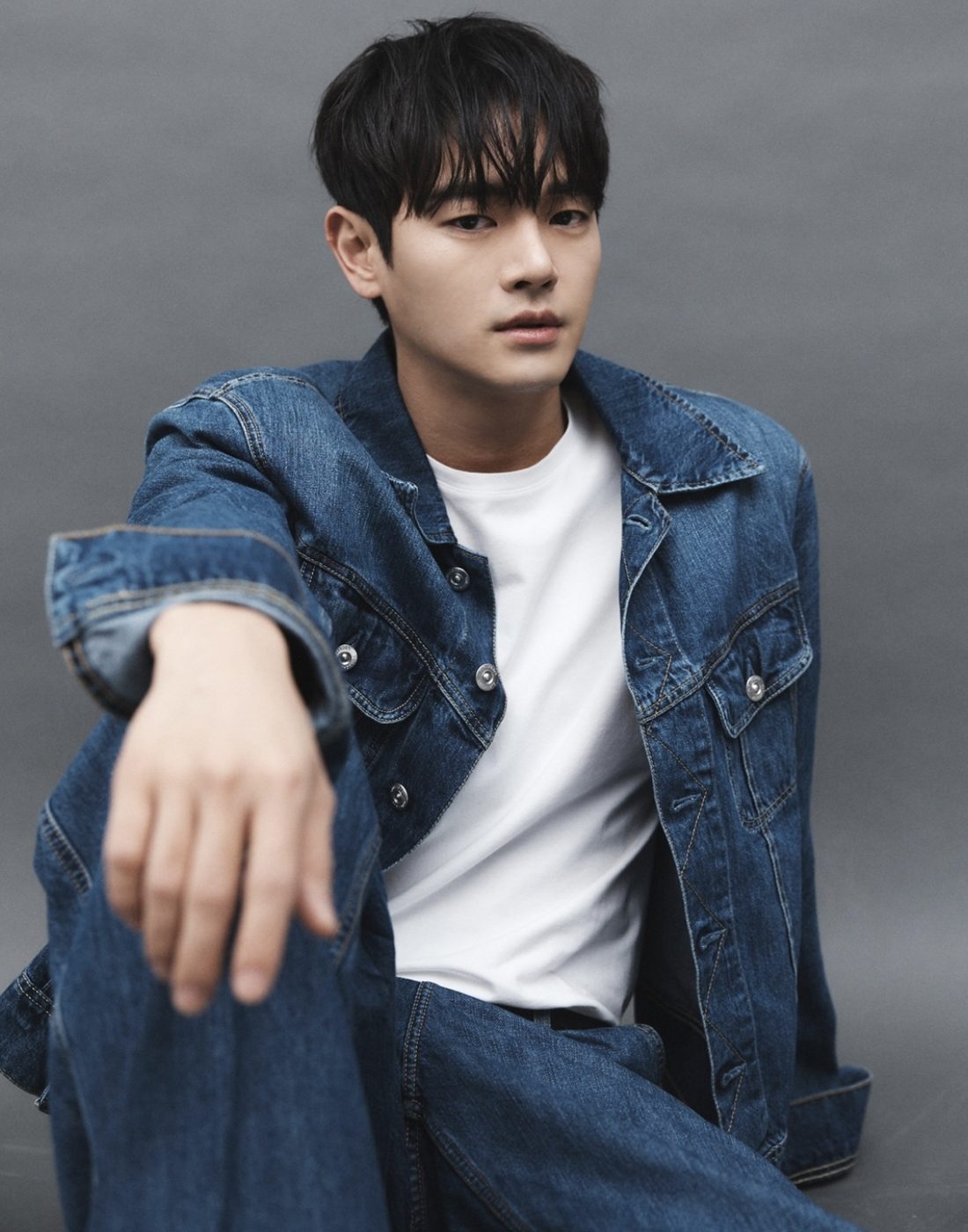 jang dong ju father