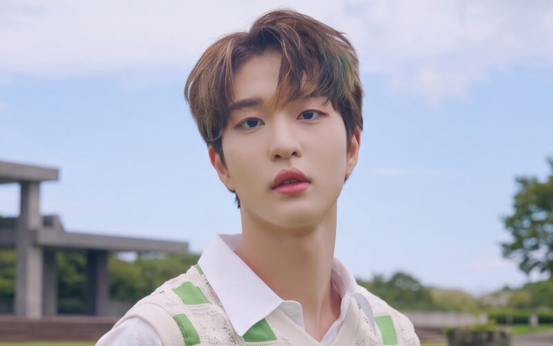 kim woo seok mother passing